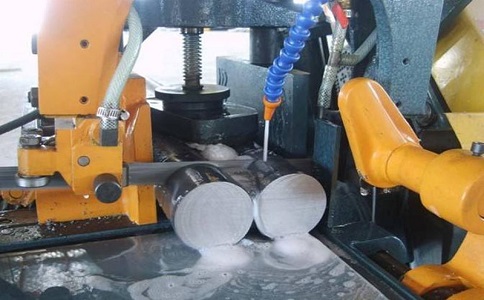 越西卧式带锯床的送料方式有哪几种？